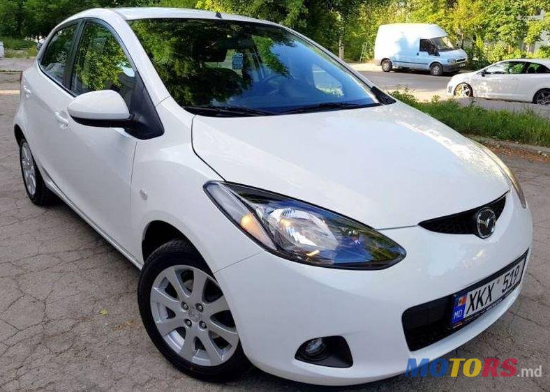 2009' Mazda 2 photo #1