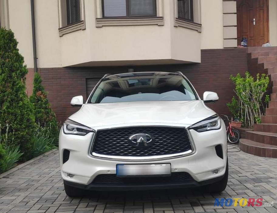 2019' Infiniti QX50 photo #2