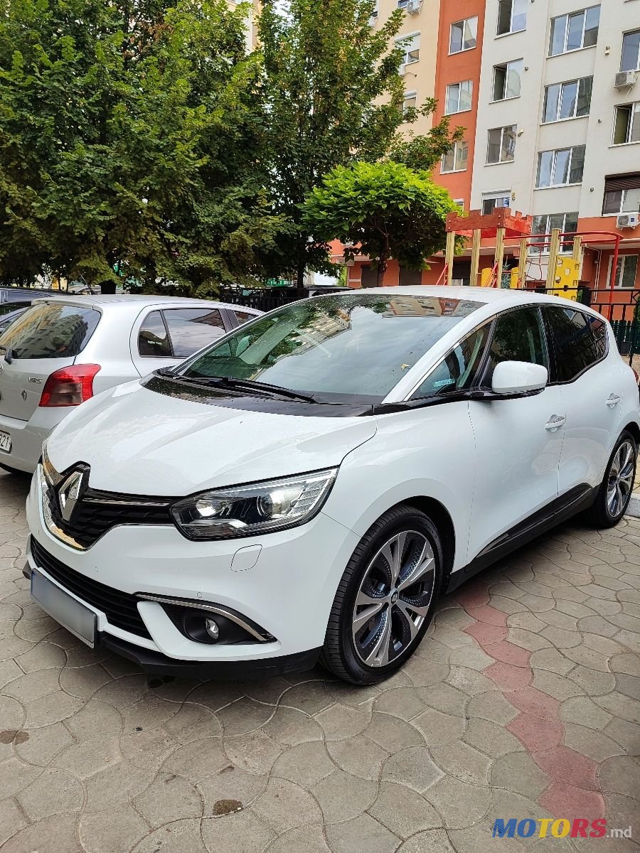 2017' Renault Scenic photo #1