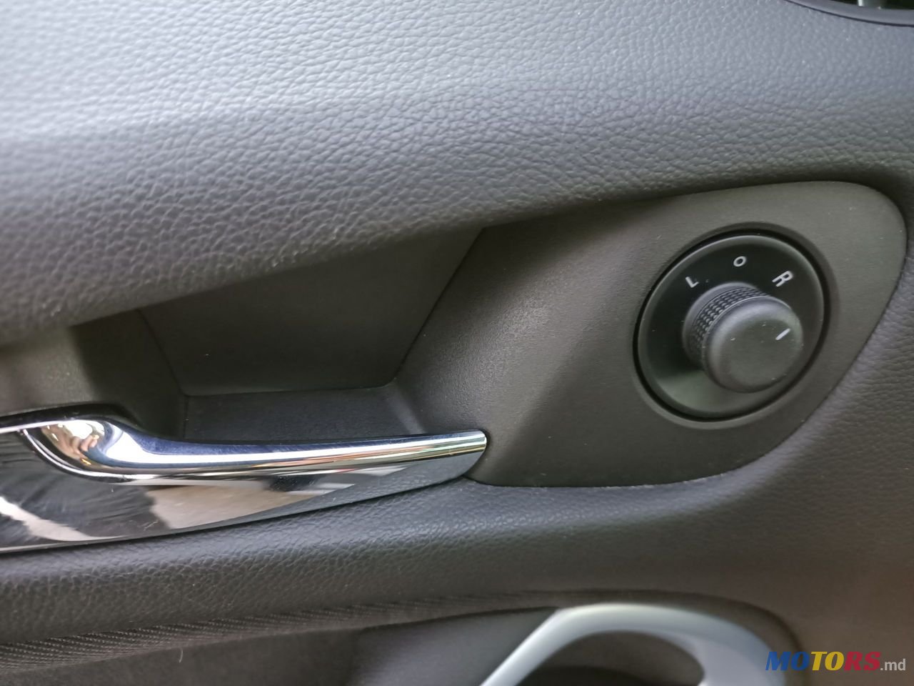 2014' Opel Zafira photo #6