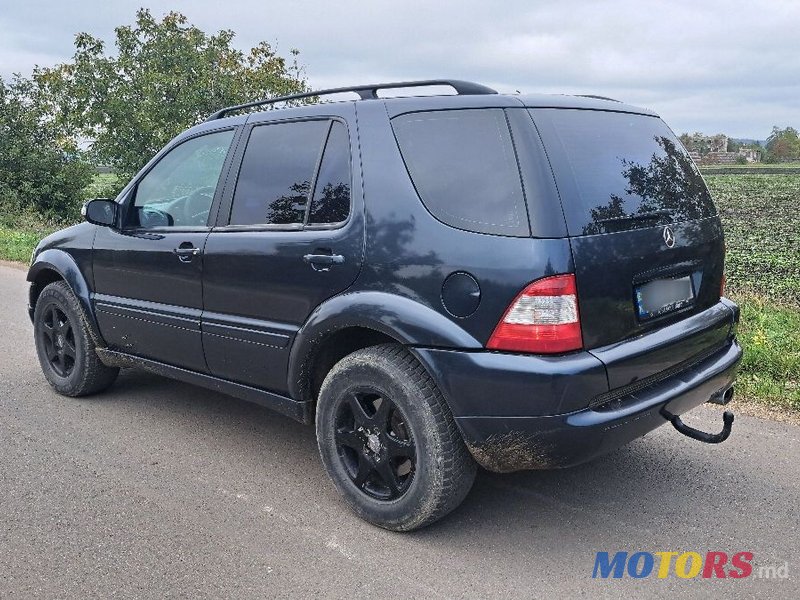 2002' Mercedes-Benz M-Class photo #4