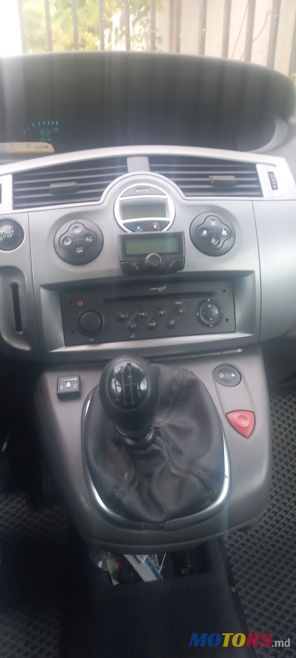 2007' Renault Grand Scenic photo #6