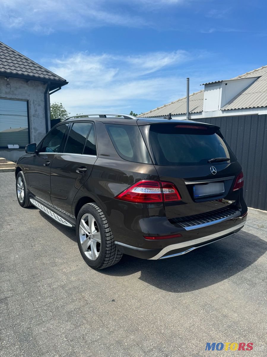 2012' Mercedes-Benz M-Class photo #5