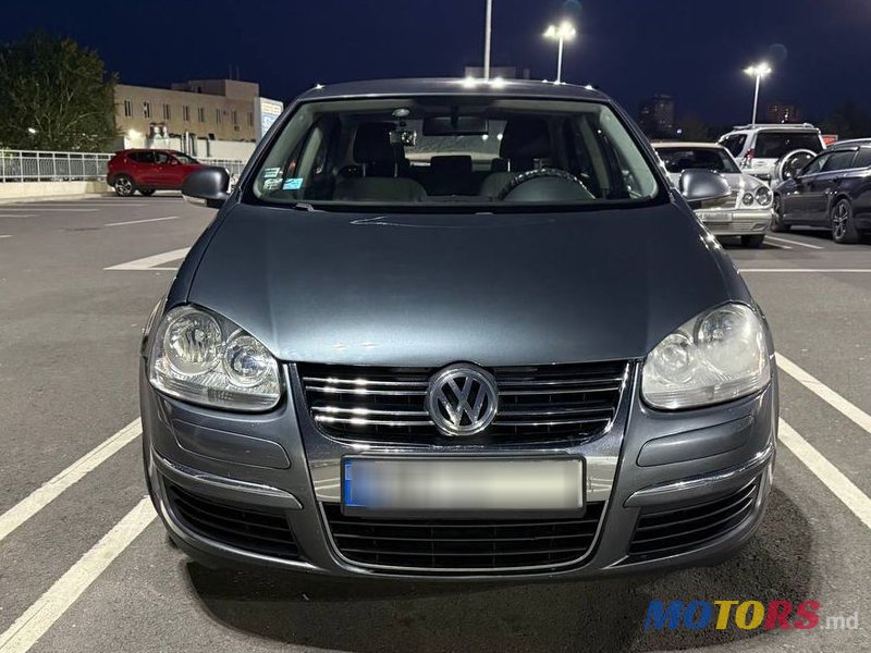 2007' Volkswagen Jetta photo #2