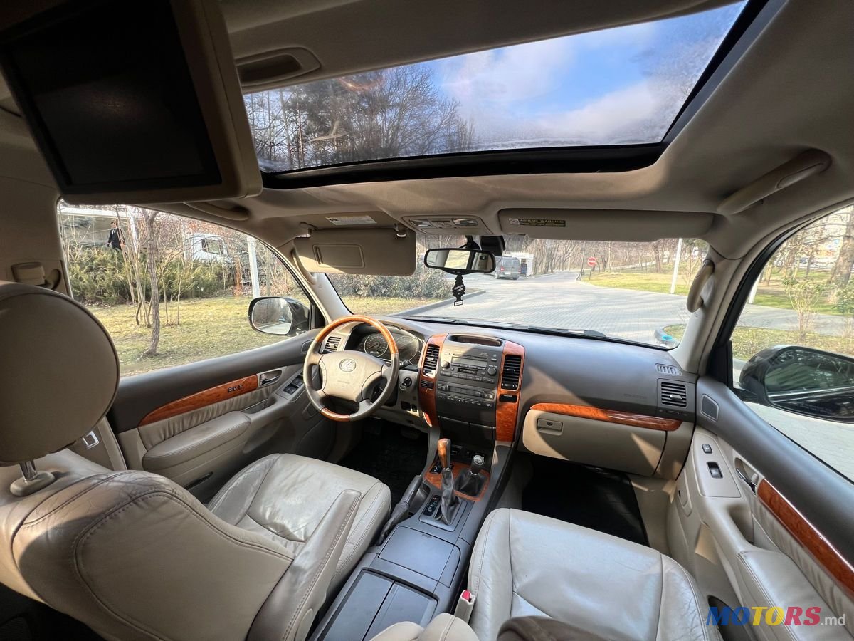 2005' Lexus Gx Series photo #5