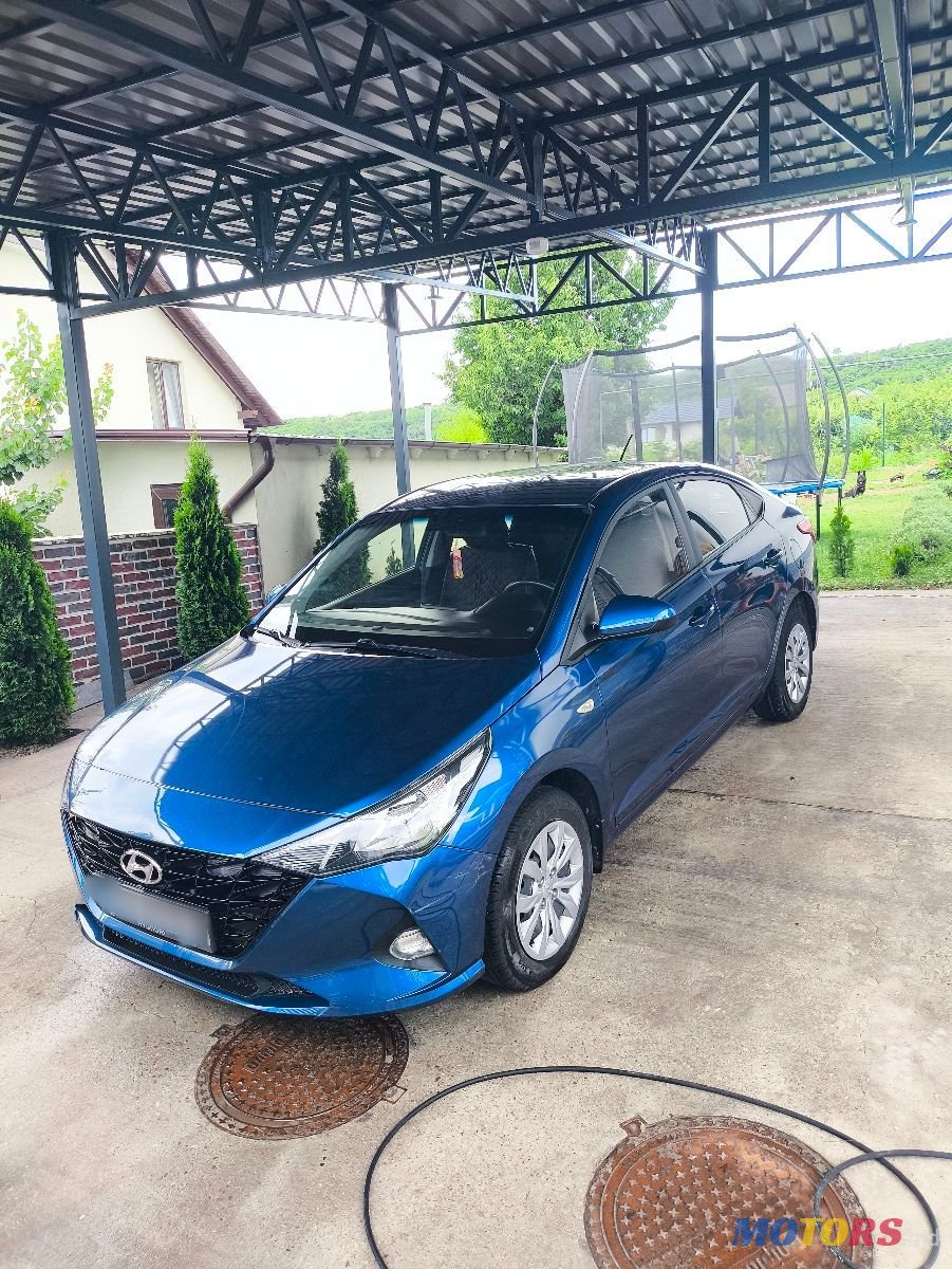 2022' Hyundai Accent photo #4