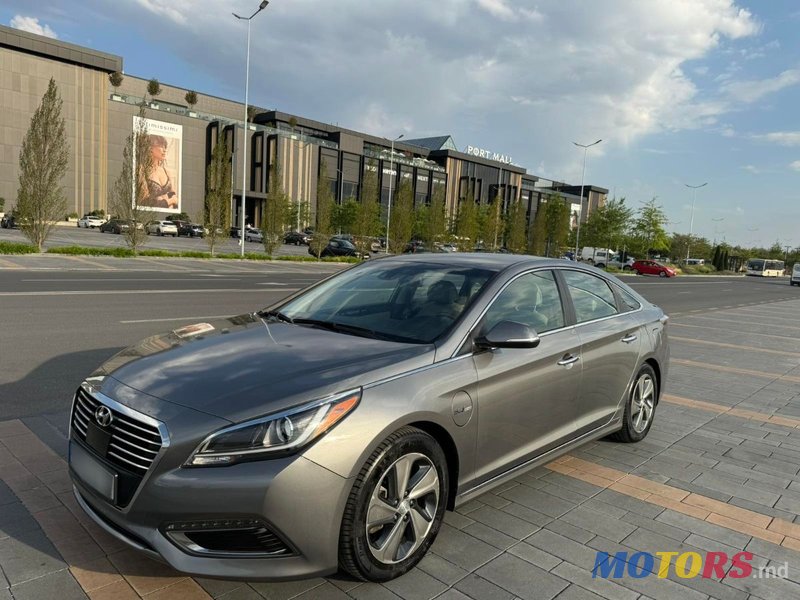 2017' Hyundai Sonata photo #6