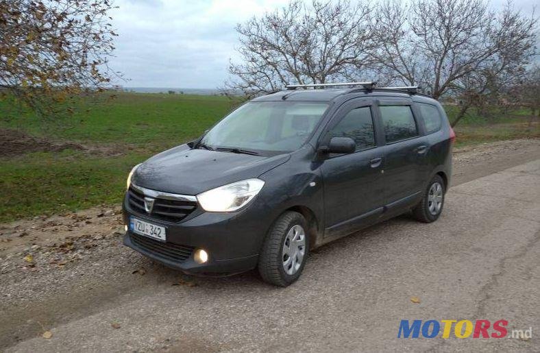 2012' Dacia Lodgy photo #2