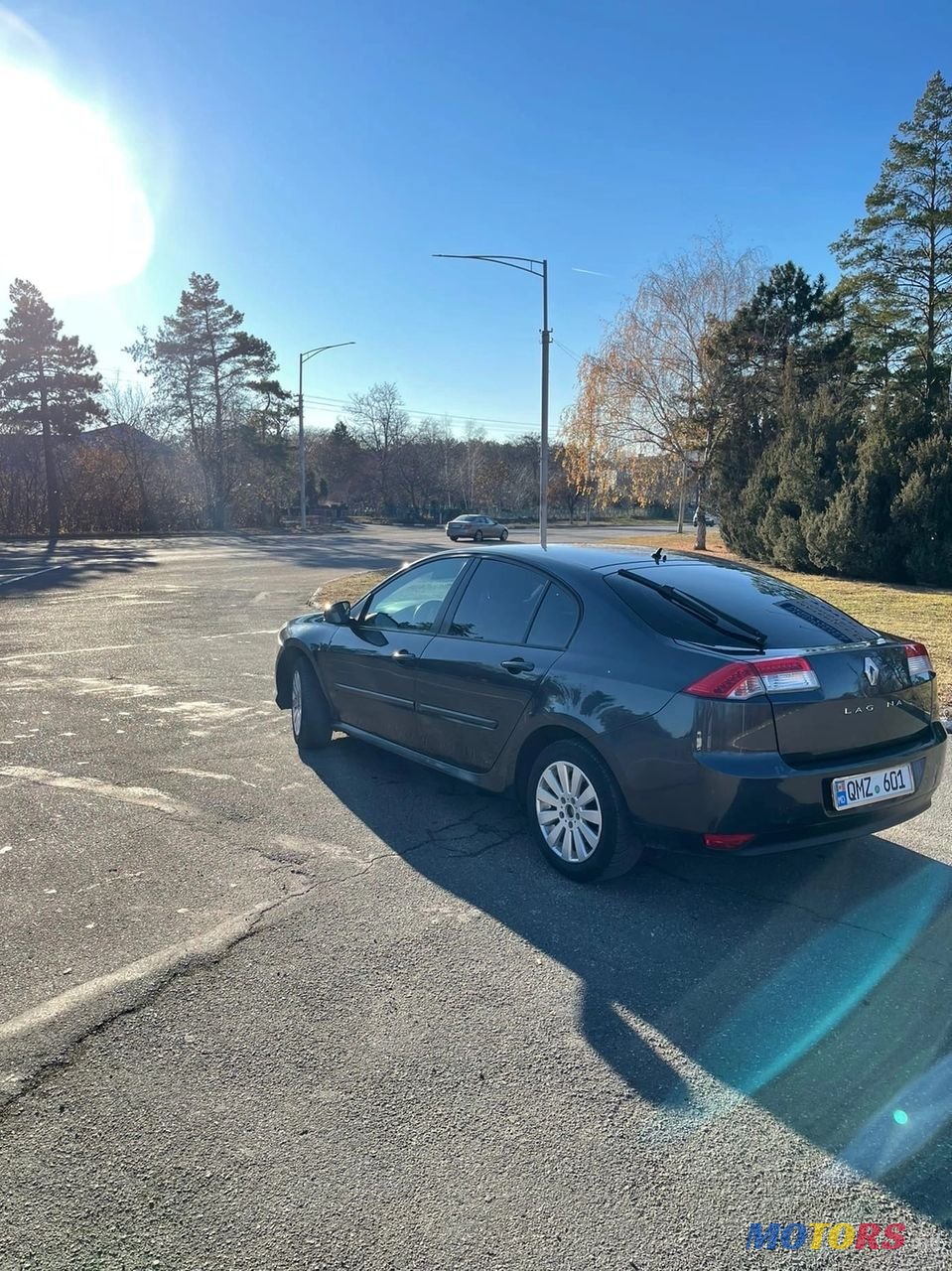 2008' Renault Laguna photo #4