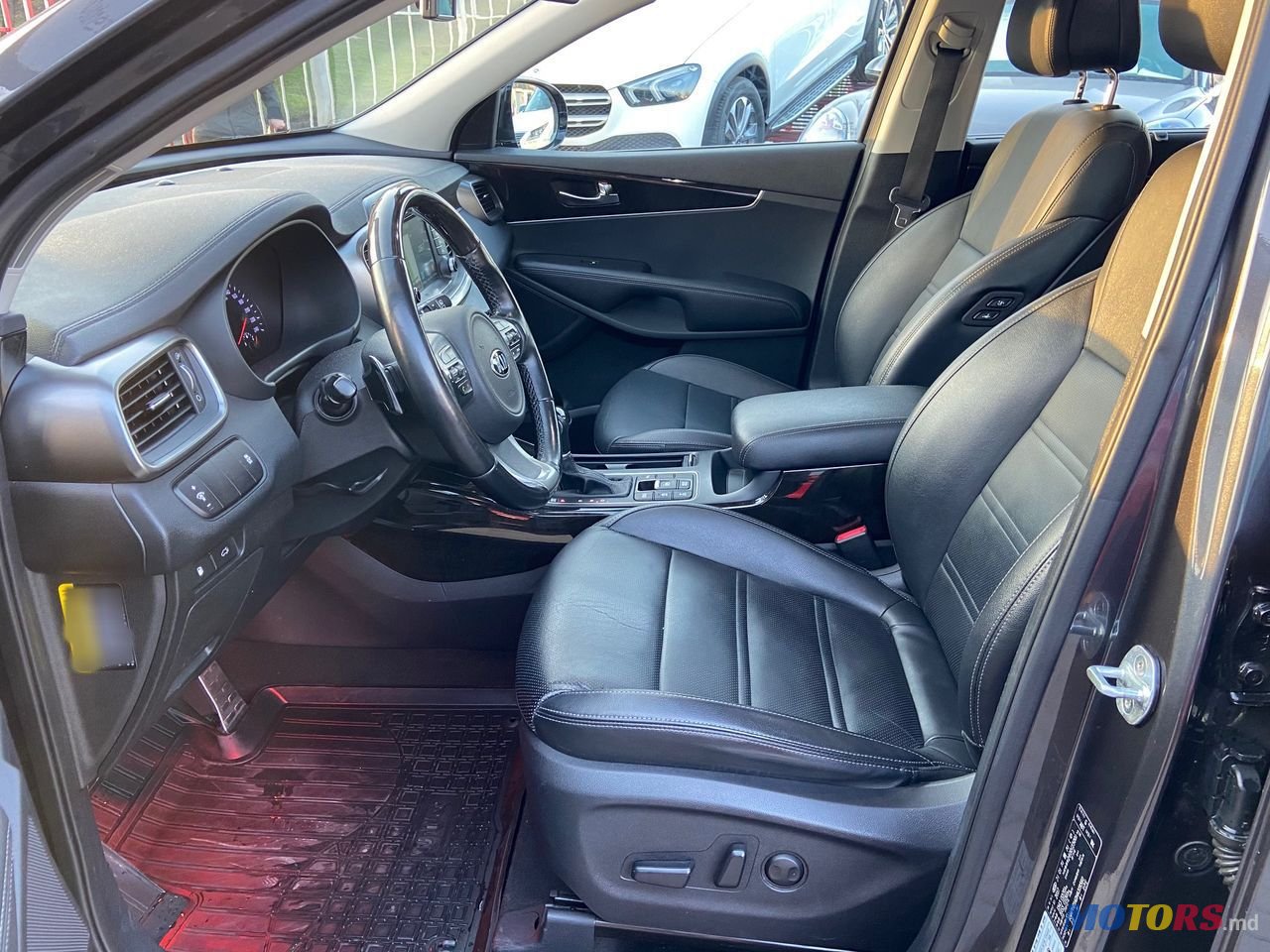 2017' Kia Sorento photo #6