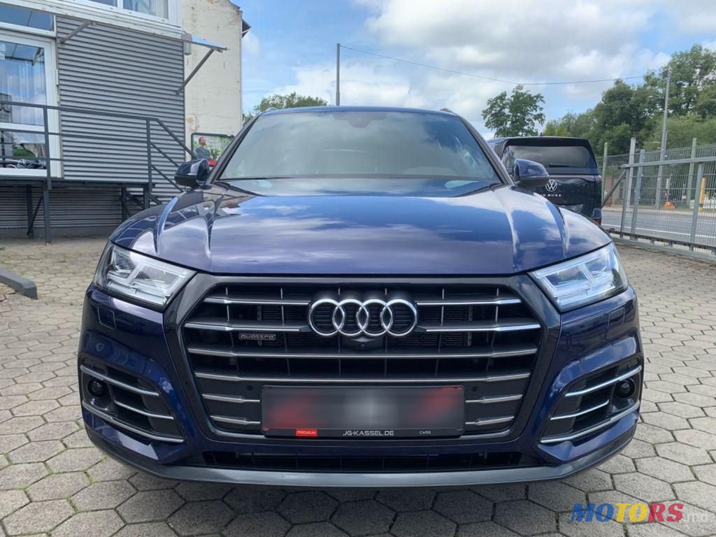 2020' Audi Q5 E-Tron photo #1