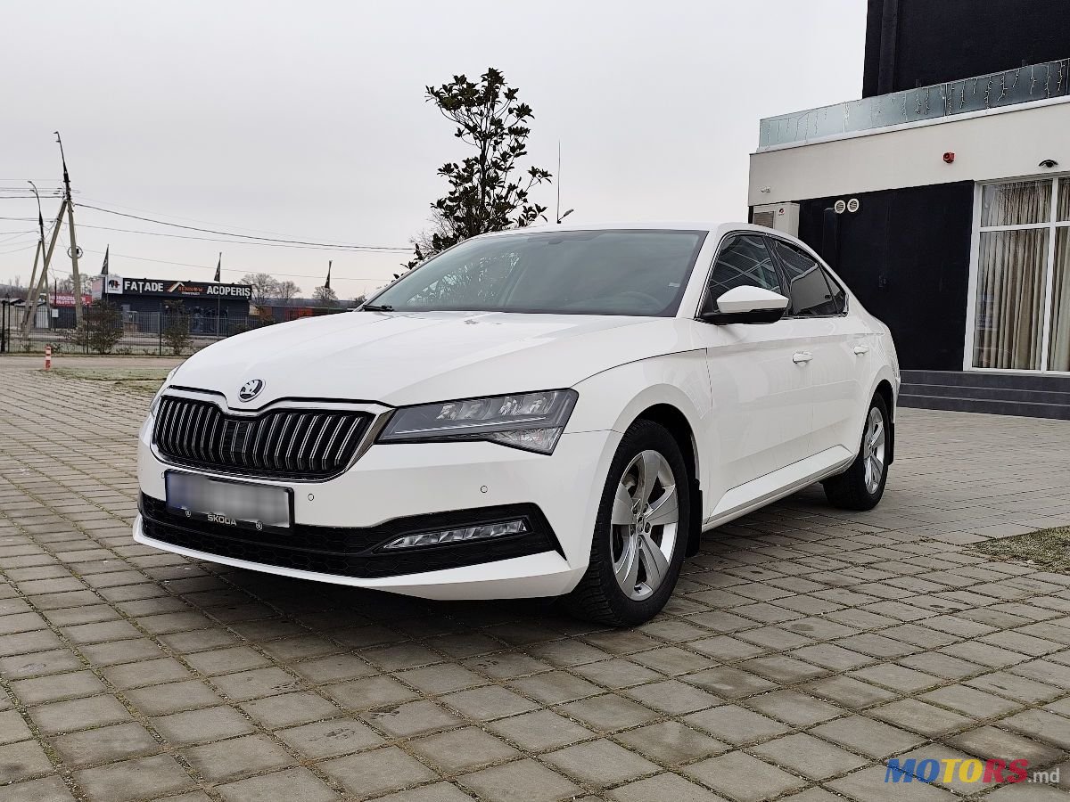2021' Skoda Superb photo #2