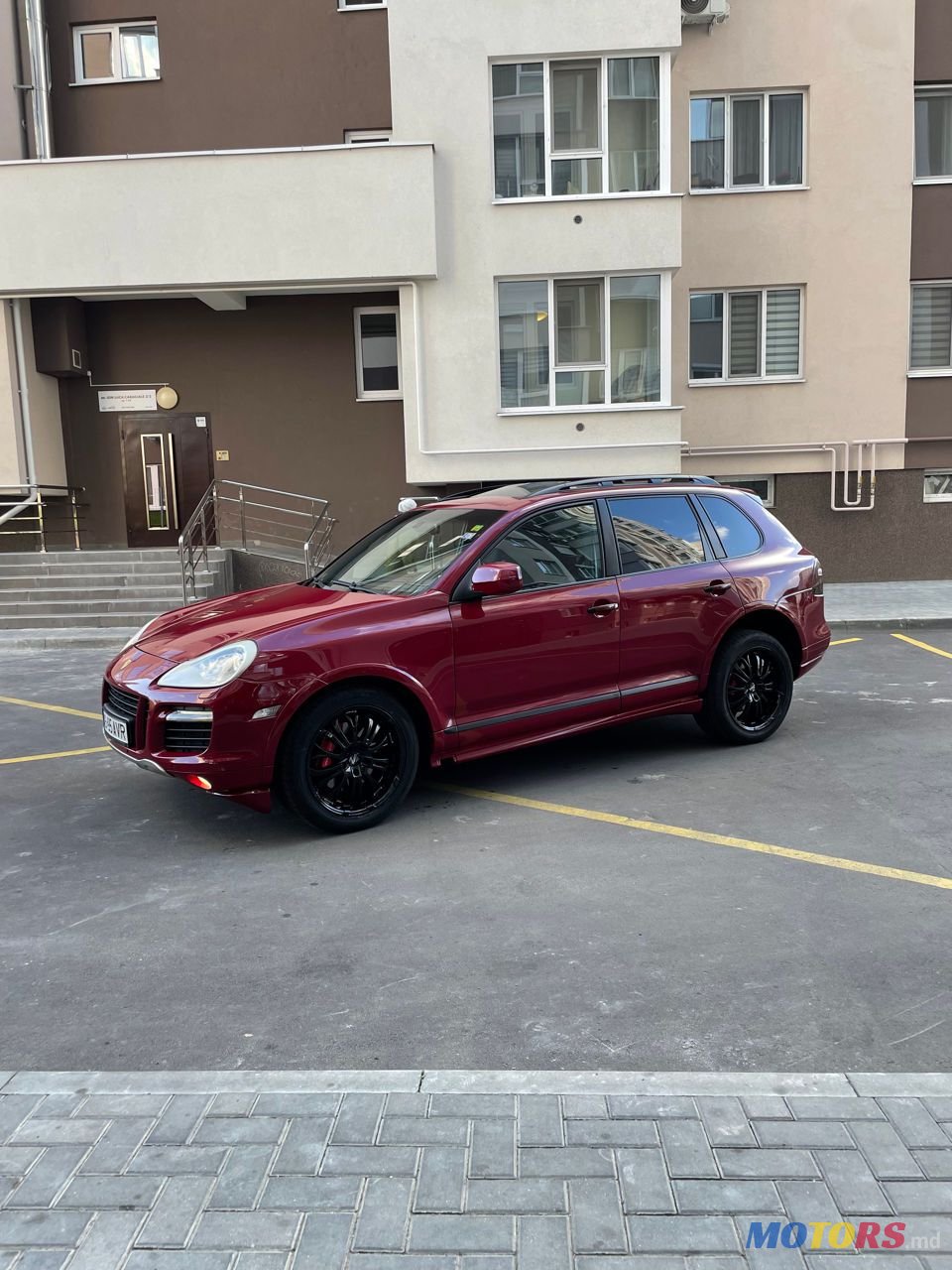 2009' Porsche Cayenne photo #1