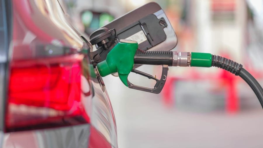 Sancțiunile americane și incertitudinea regională afectează piața carburanților din Republica Moldova