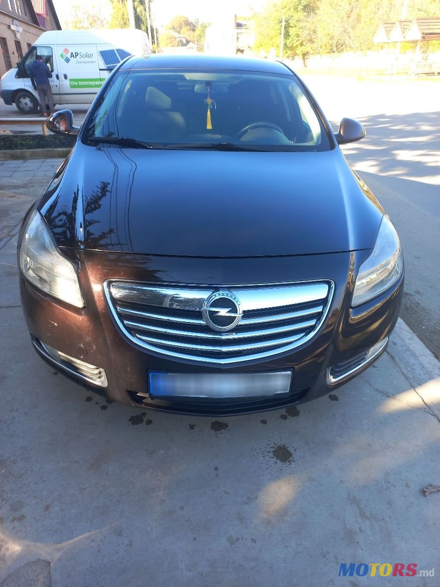 2012' Opel Insignia photo #3