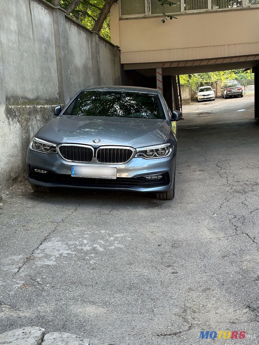 2017' BMW 5 Series photo #2