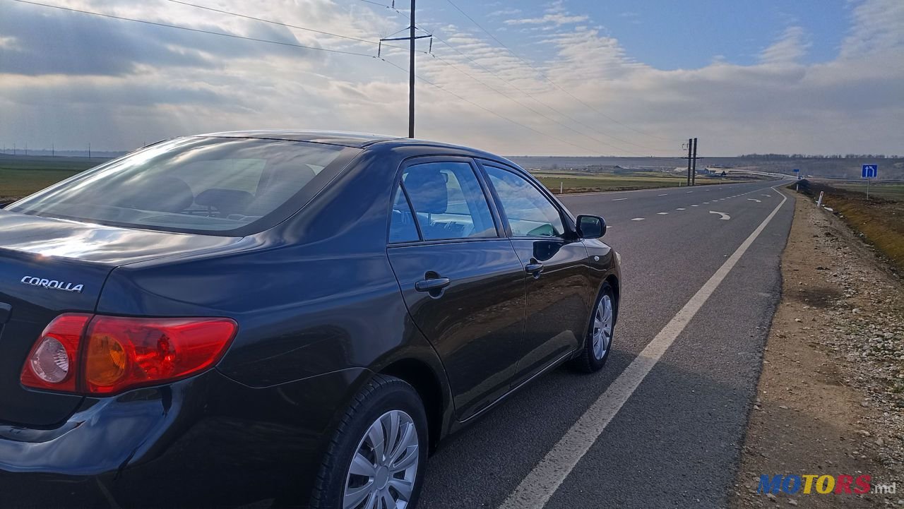 2010' Toyota Corolla photo #6