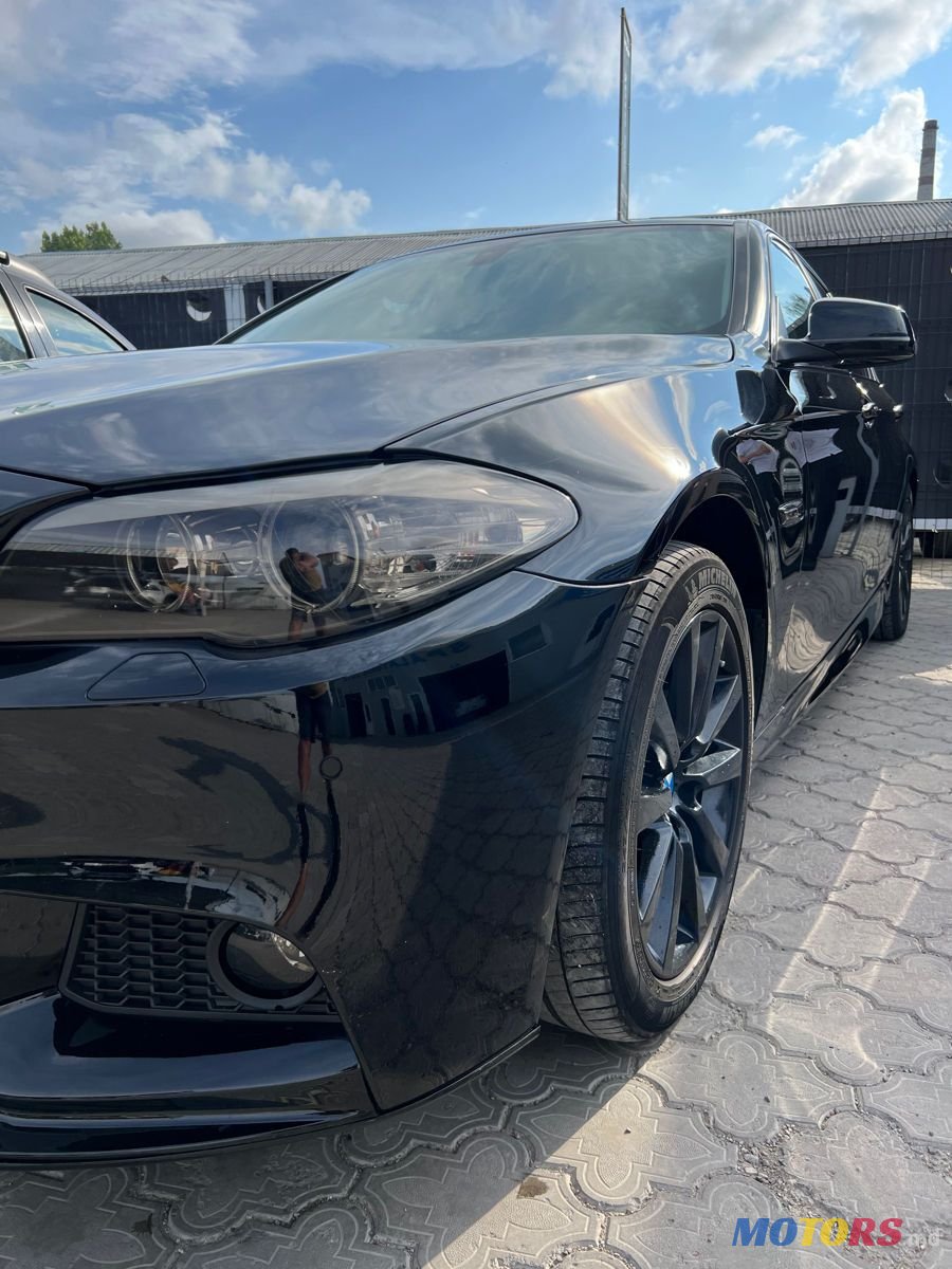 2014' BMW 5 Series photo #3