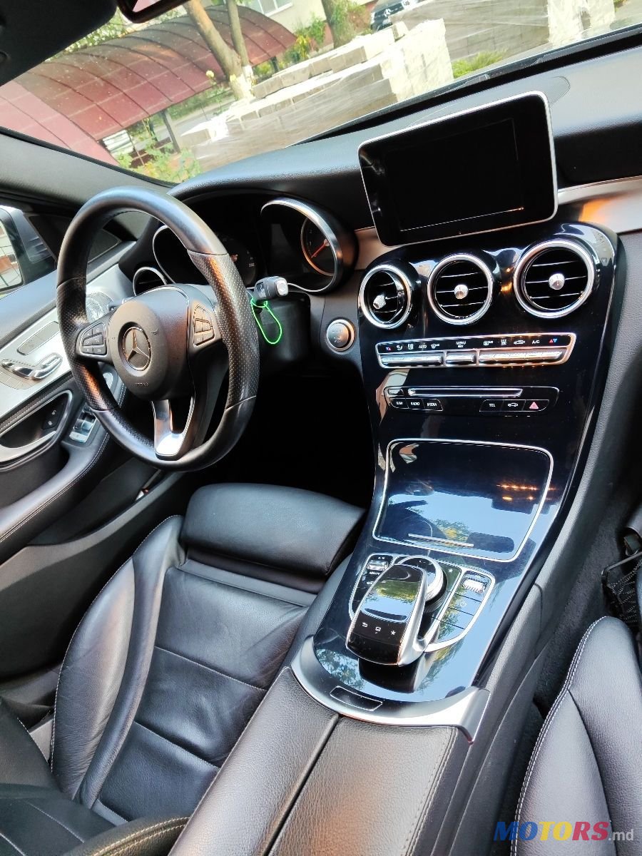 2015' Mercedes-Benz C-Class photo #4