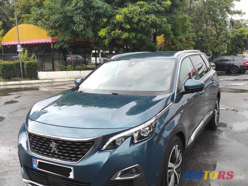 2017' Peugeot 5008 photo #3