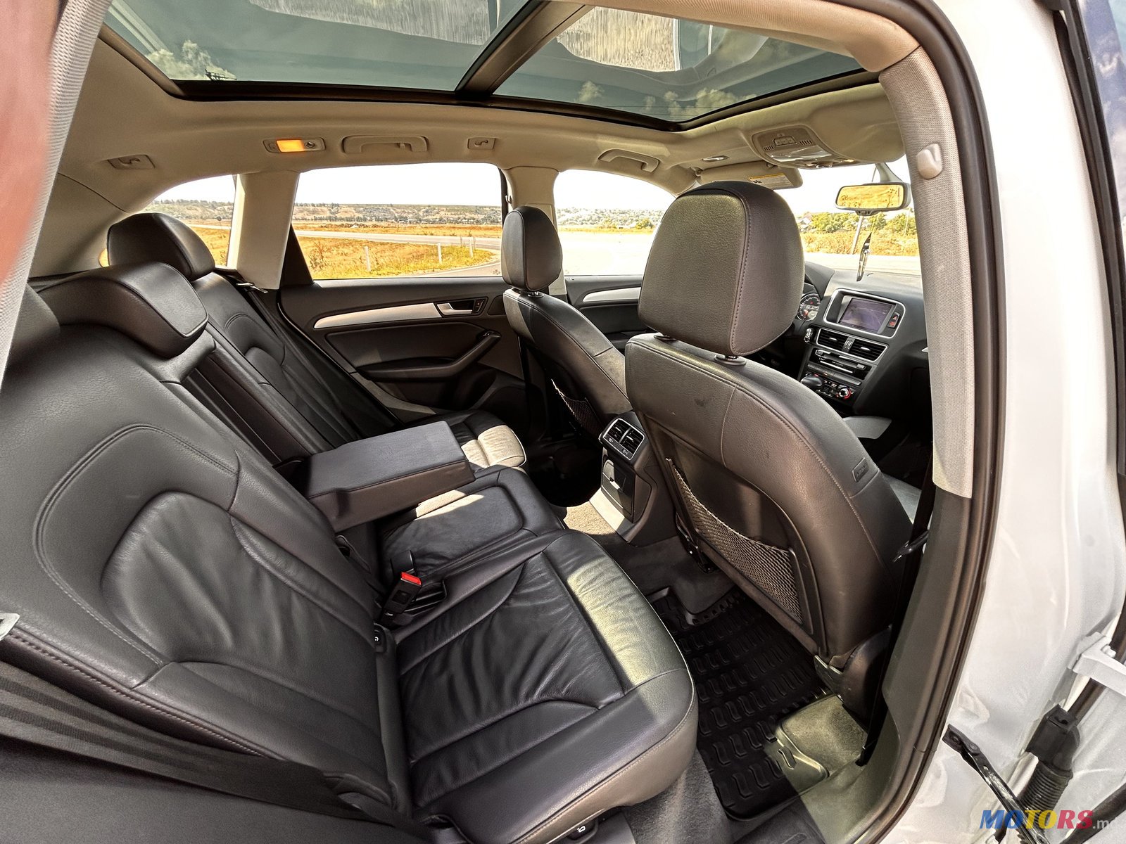 2015' Audi Q5 photo #5