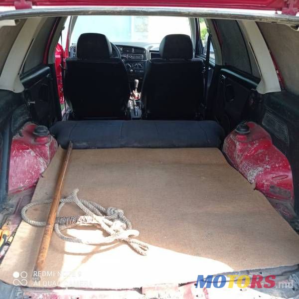 1995' Volkswagen Golf photo #2