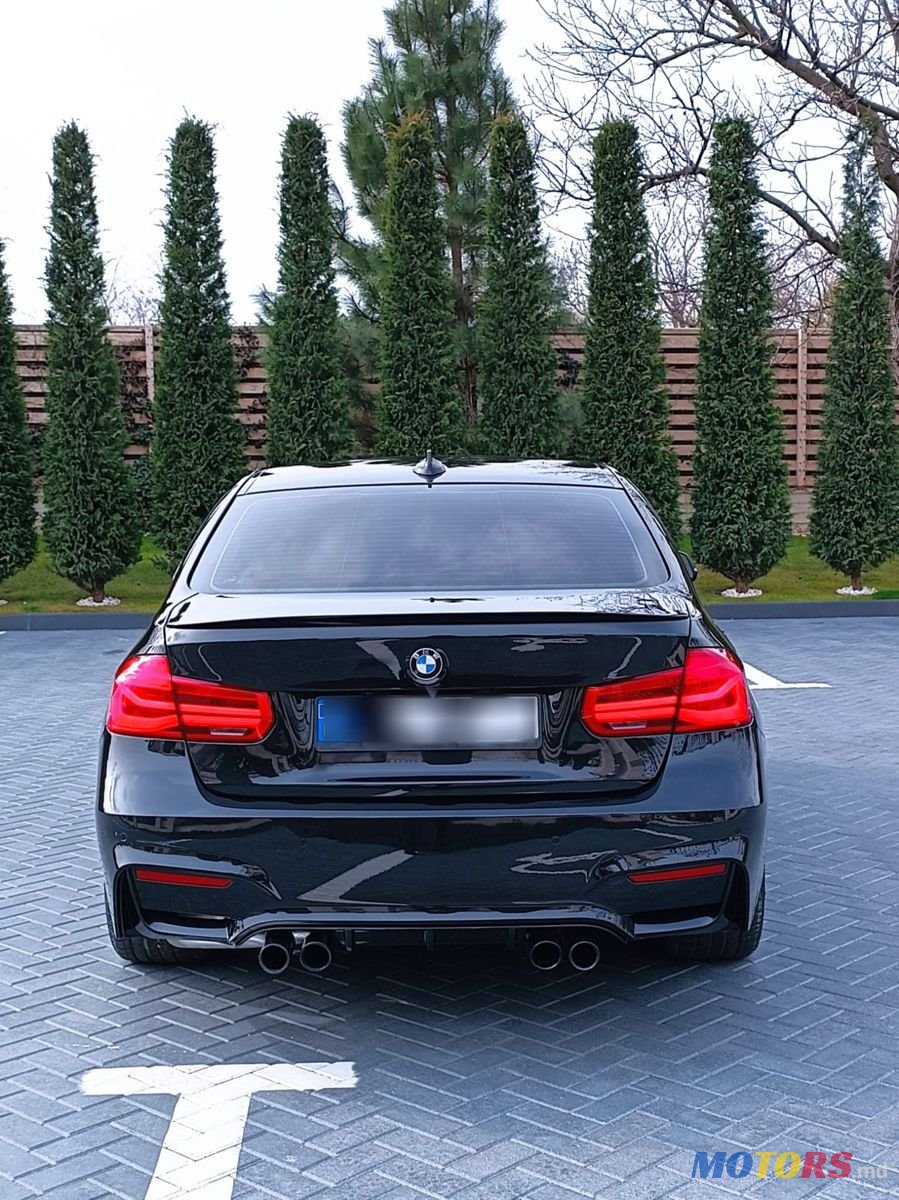 2017' BMW 3 Series photo #5