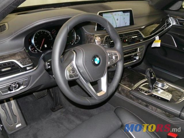 2016' BMW photo #4