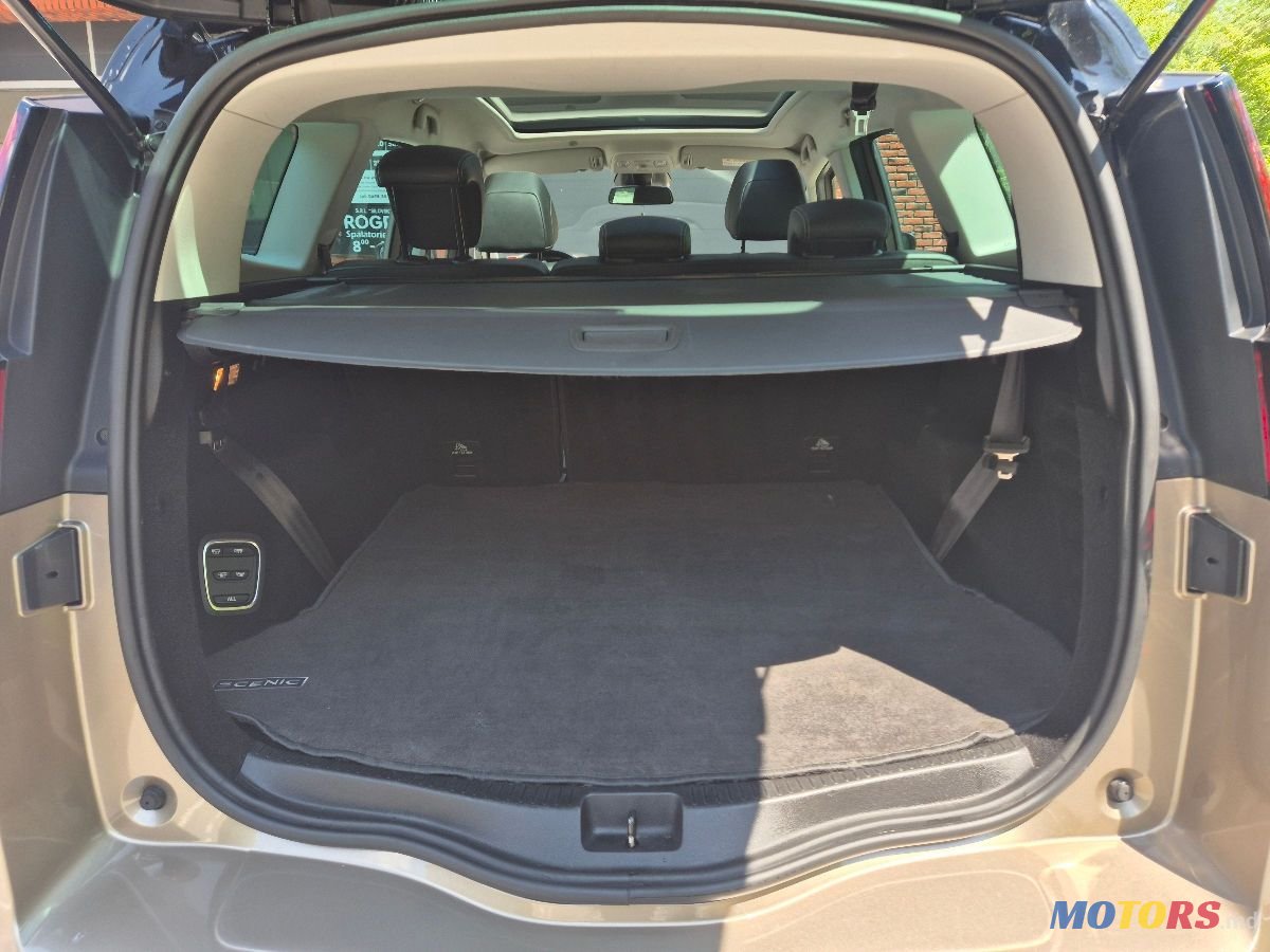 2017' Renault Grand Scenic photo #4