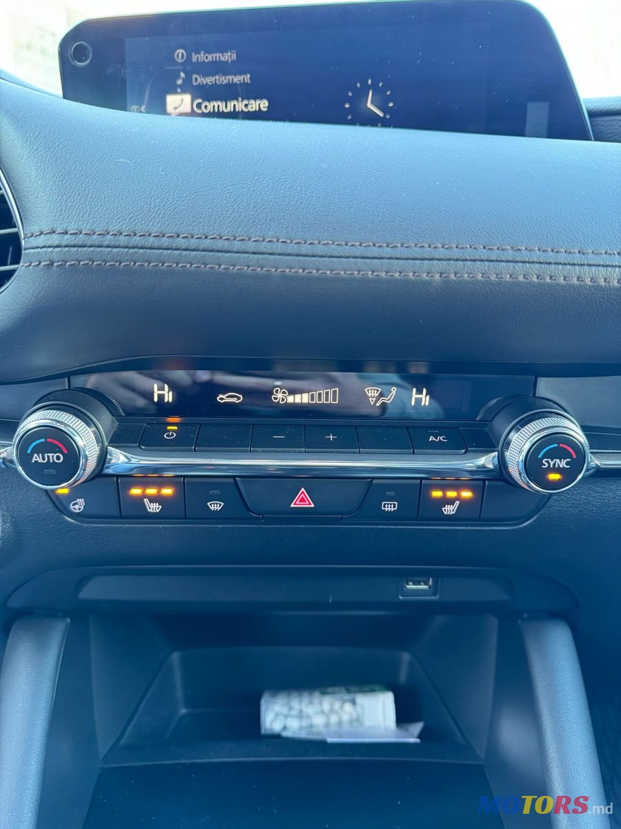 2020' Mazda 3 photo #6