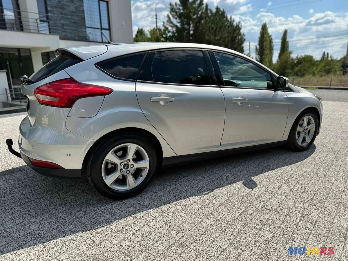 2016' Ford Focus photo #1