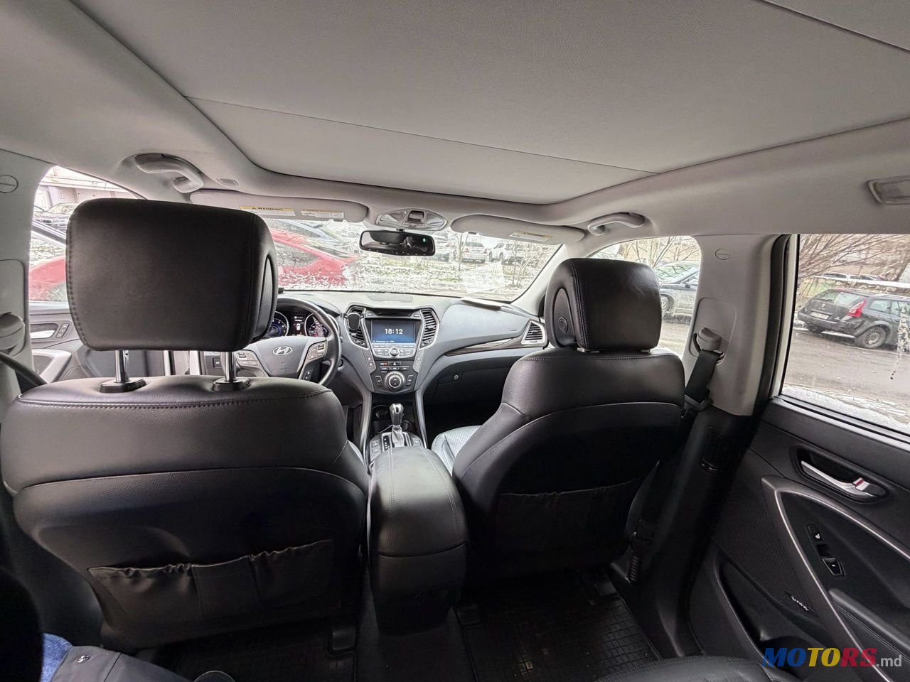 2015' Hyundai Santa Fe photo #2
