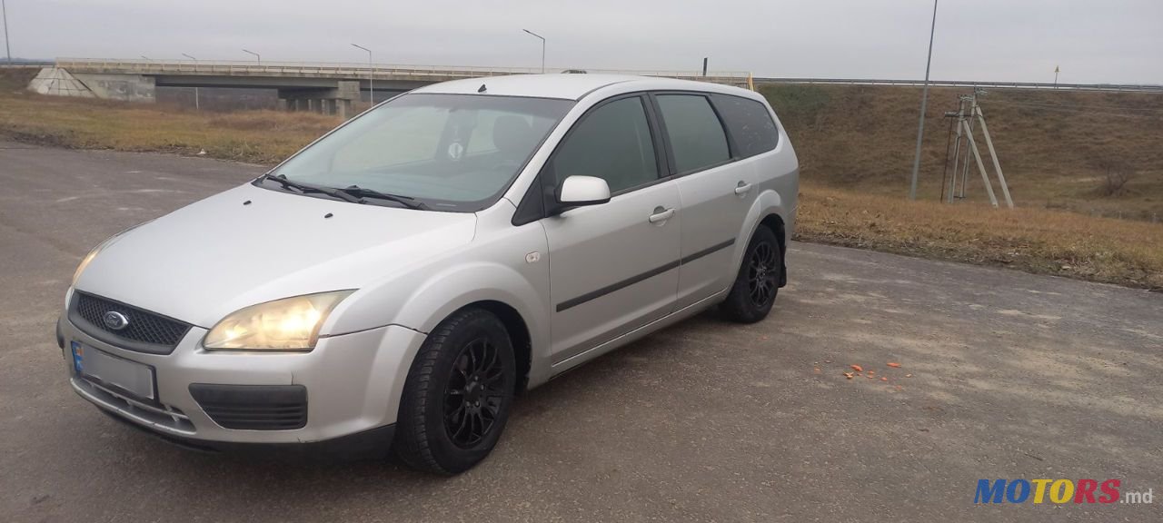 2006' Ford Focus photo #4