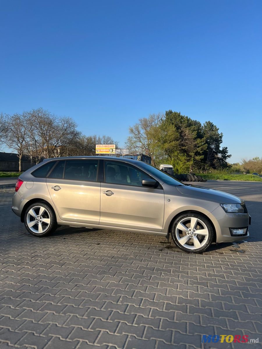 2013' Skoda Rapid photo #4