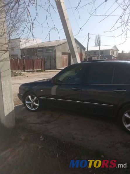 1996' Mercedes-Benz E photo #4