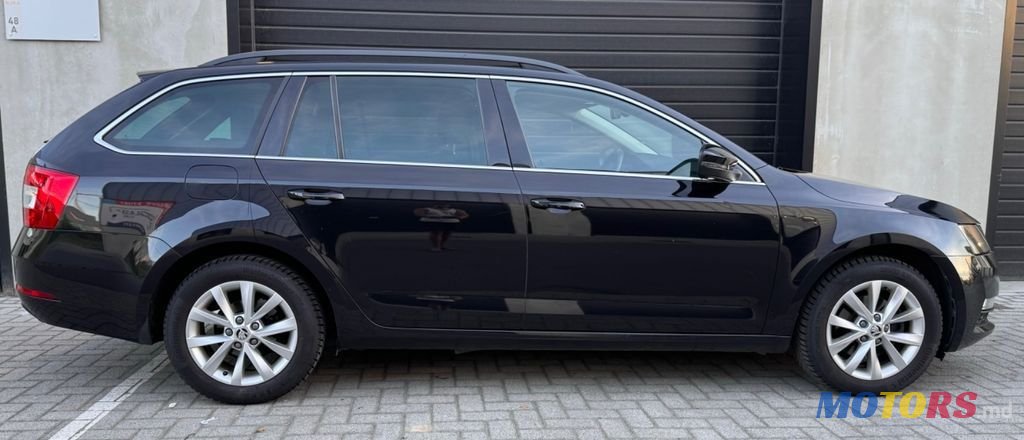 2019' Skoda Octavia photo #4