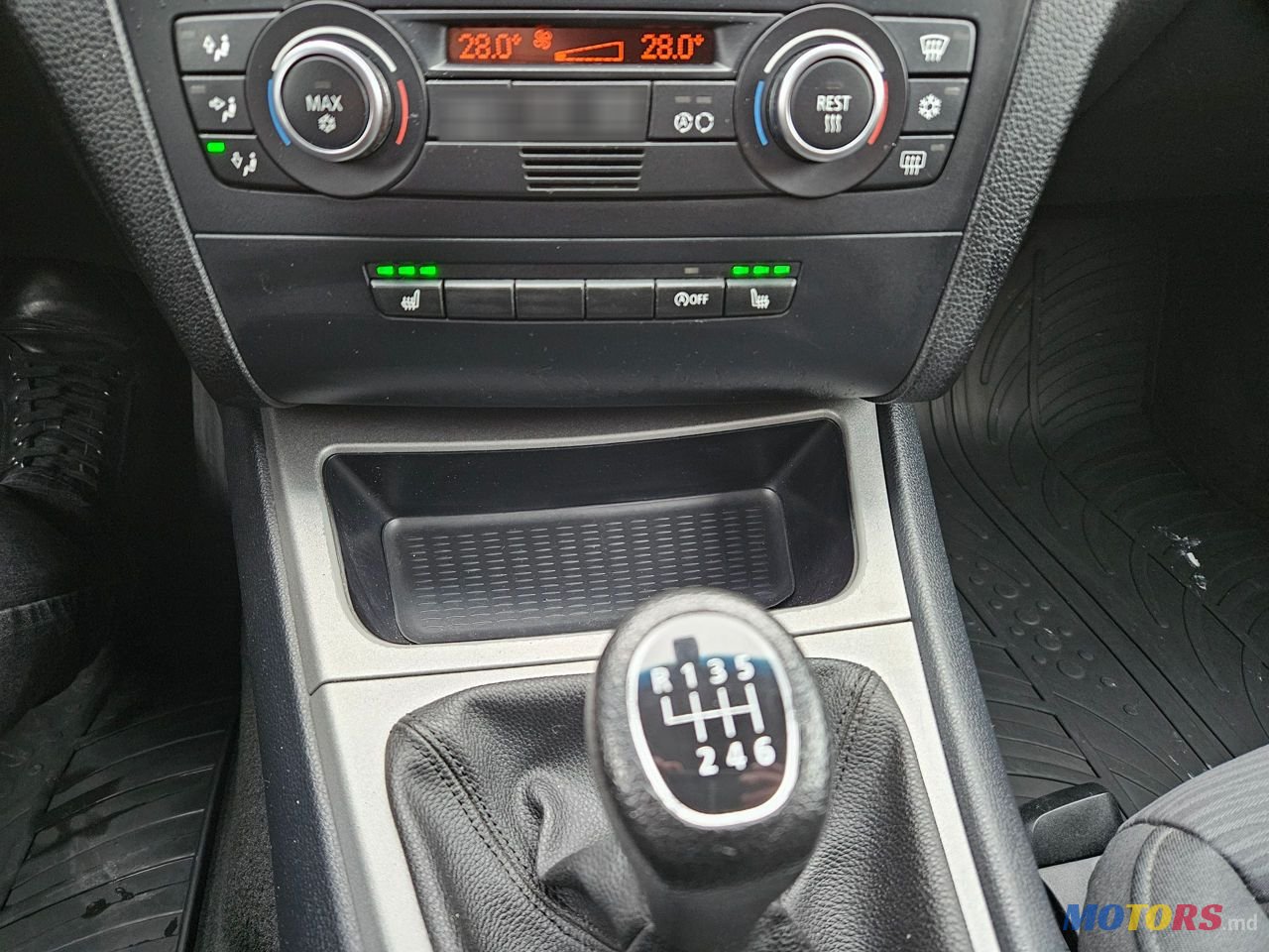 2008' BMW 1 Series photo #5