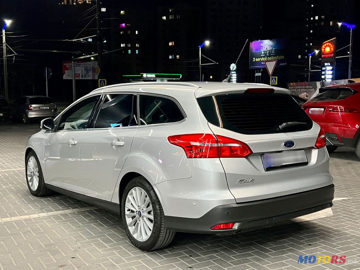 2017' Ford Focus photo #4