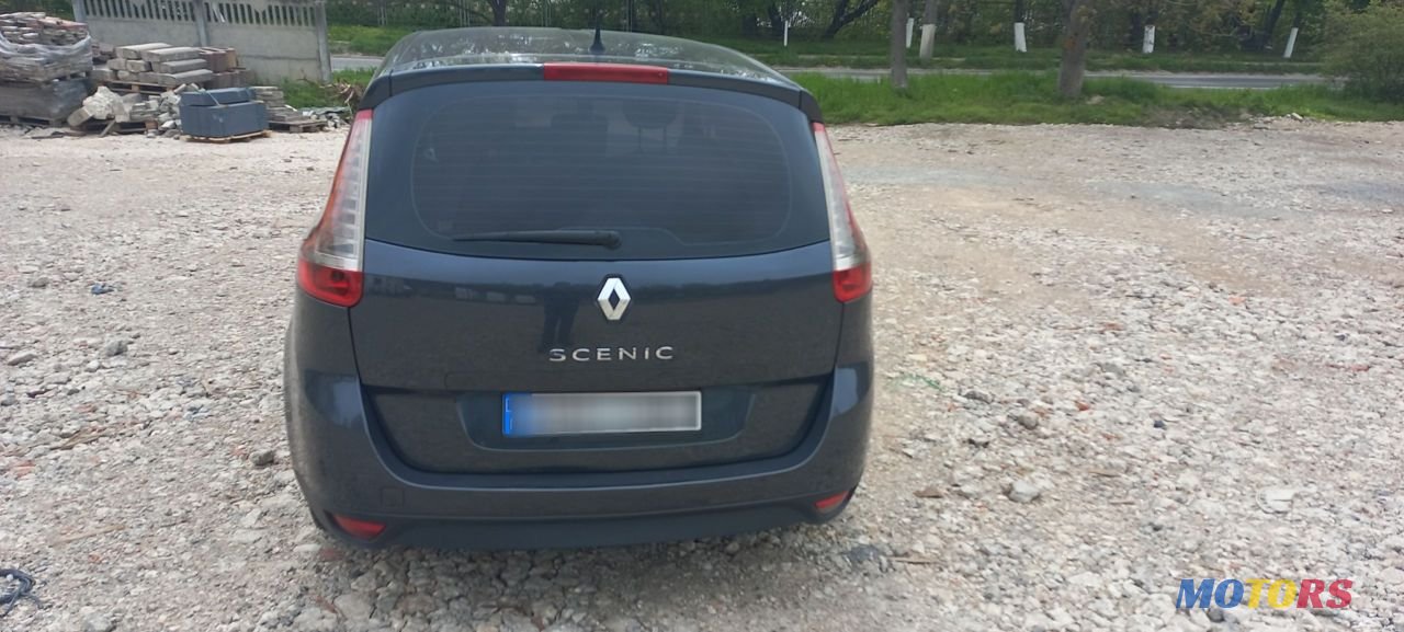 2009' Renault Grand Scenic photo #6