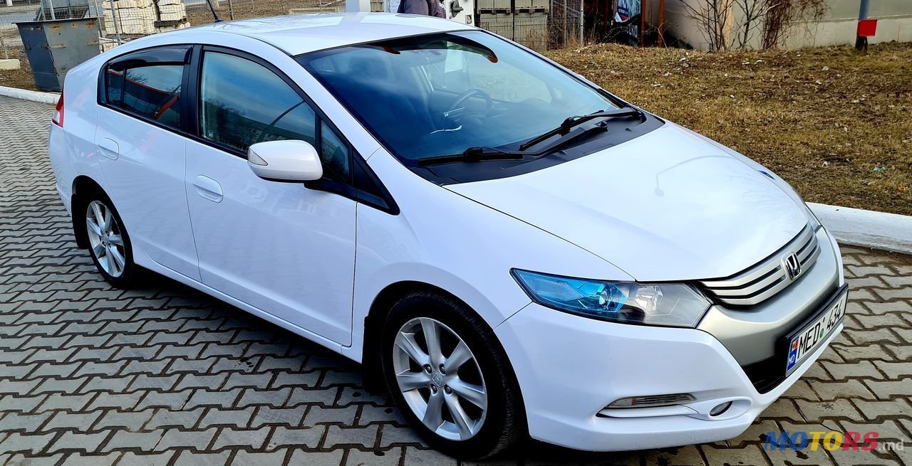 2010' Honda Insight photo #1