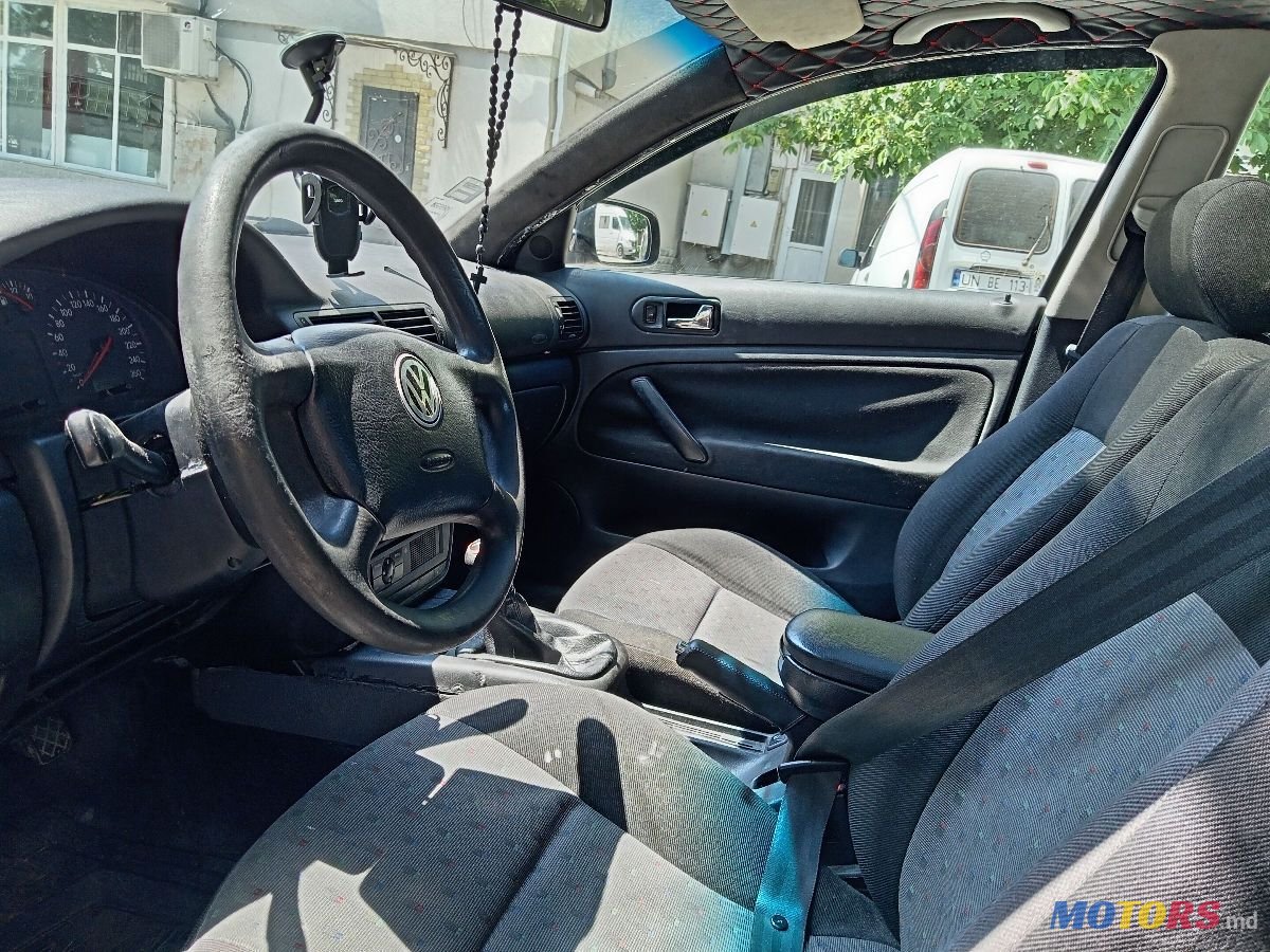 1997' Volkswagen Passat photo #5