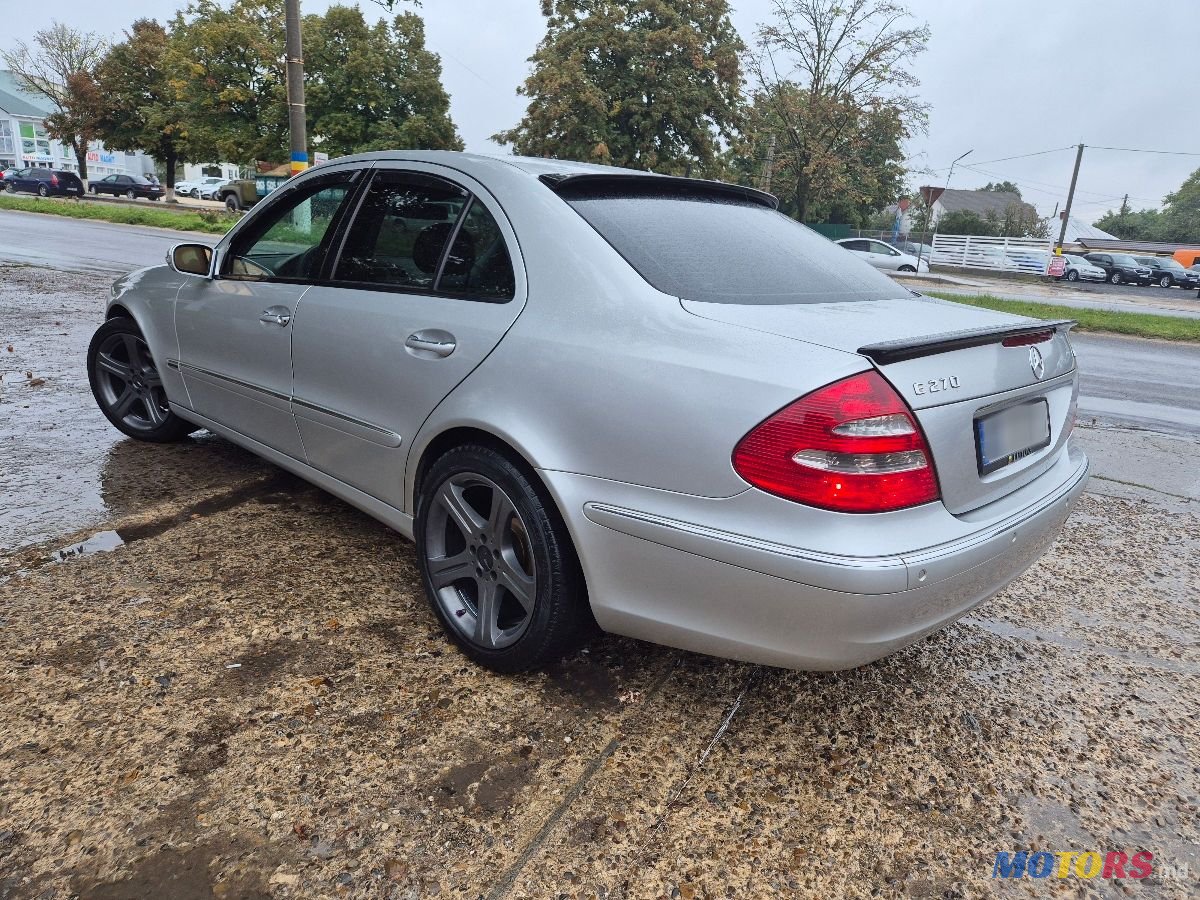 2004' Mercedes-Benz E-Class photo #3