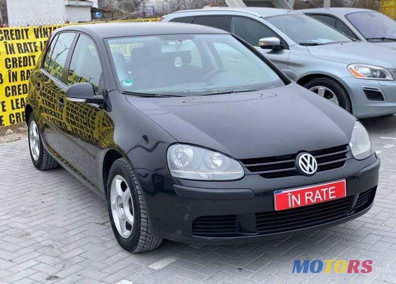 2005' Volkswagen Golf photo #1