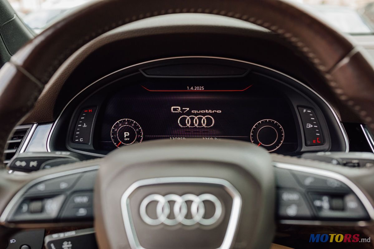 2017' Audi Q7 photo #4