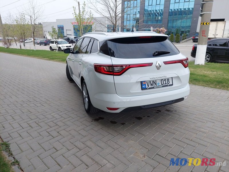 2017' Renault Megane photo #2