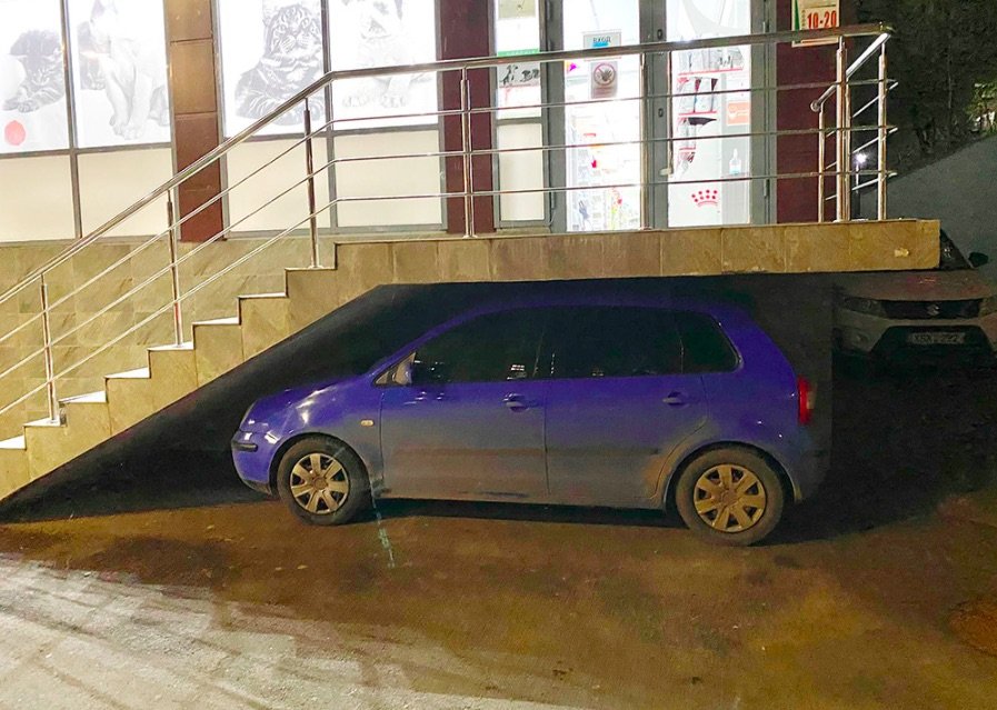 Cea mai ingenioasă parcare neregulamentară a fost surprinsă în Chişinău