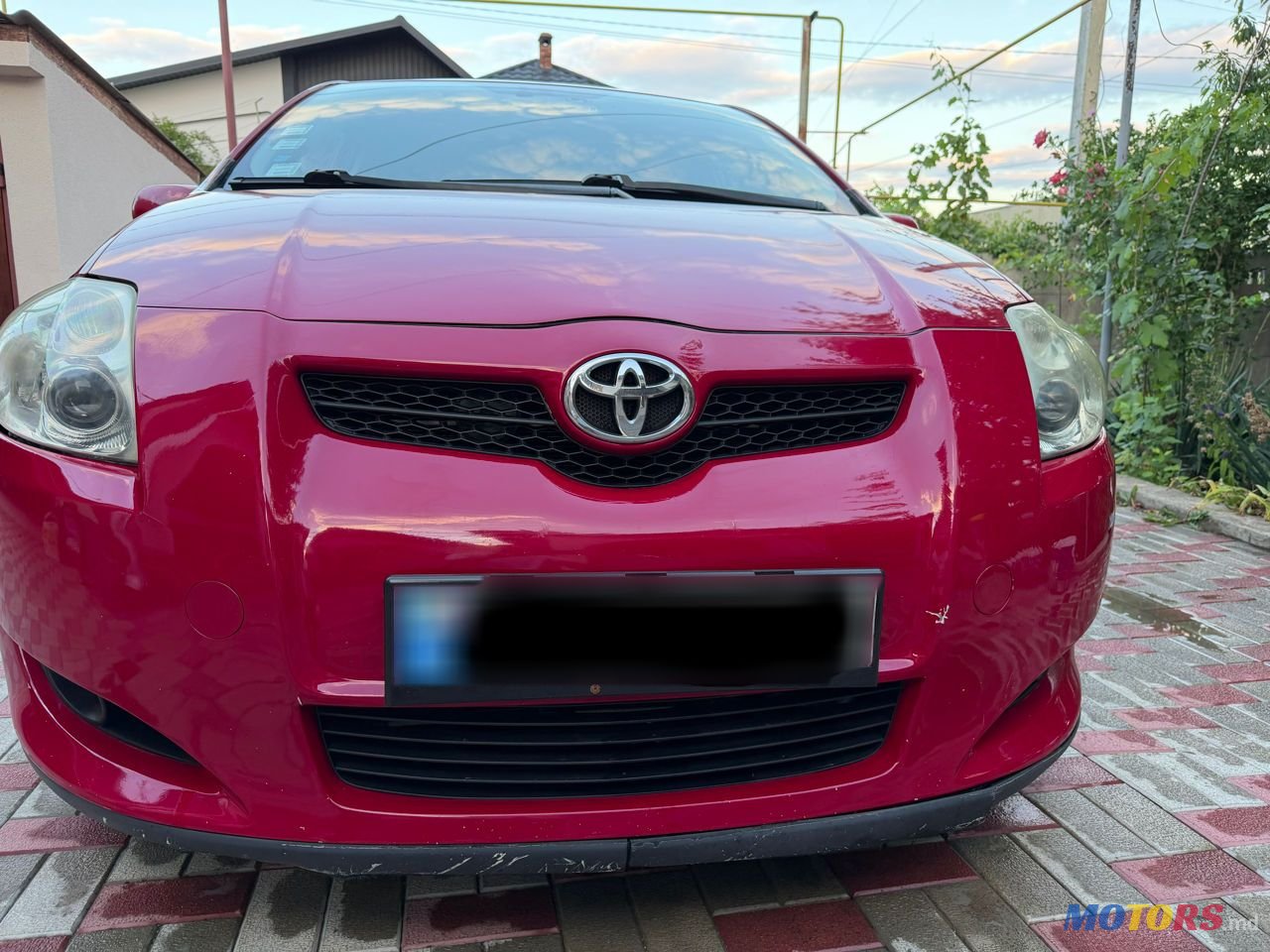 2008' Toyota Auris photo #1