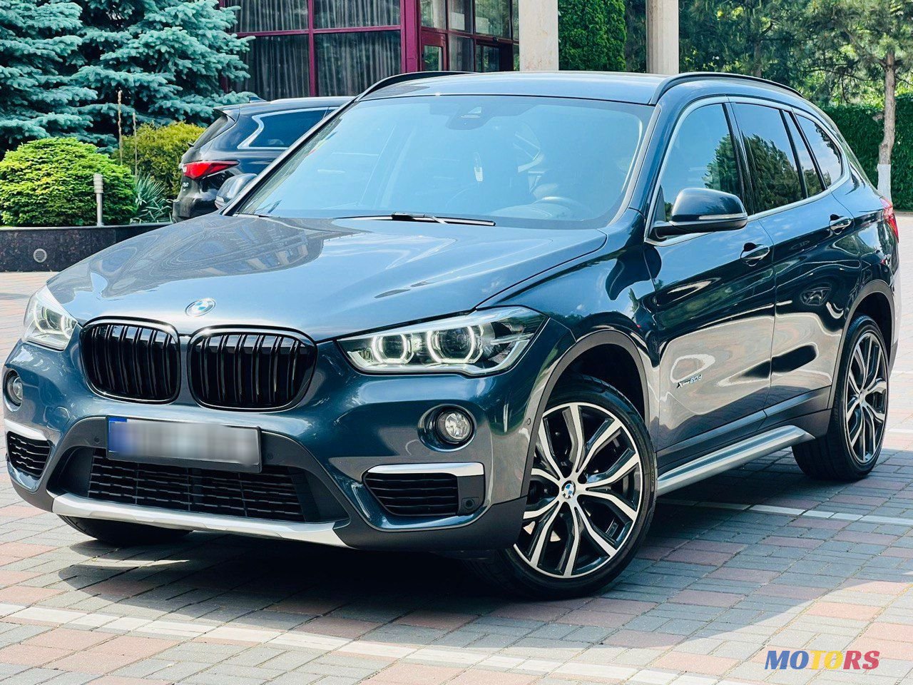2017' BMW X1 photo #2