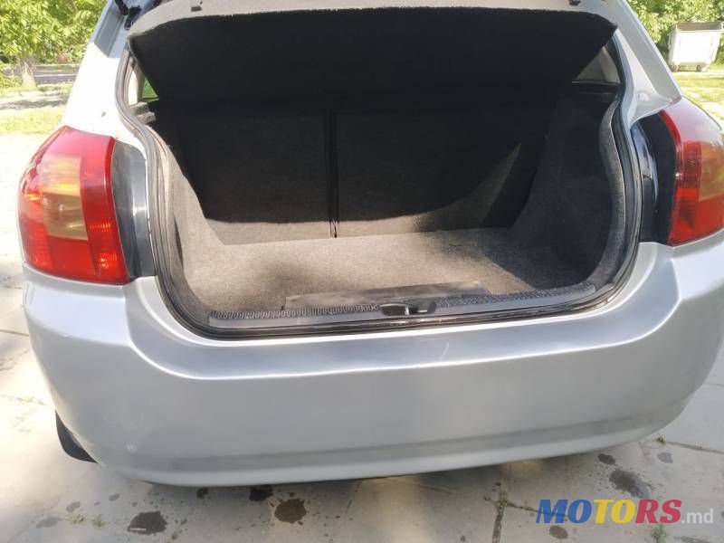 2004' Toyota Corolla photo #6