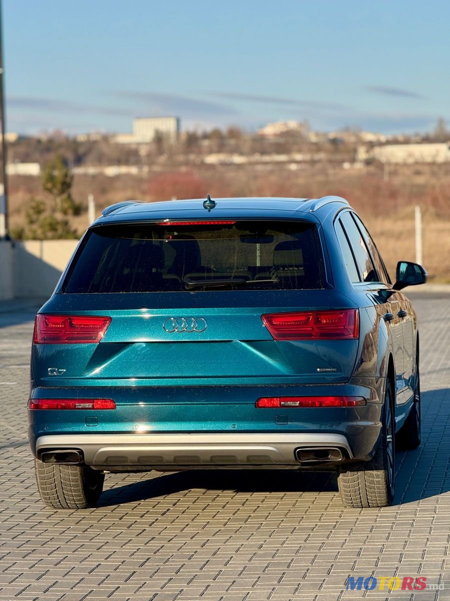 2018' Audi Q7 photo #1